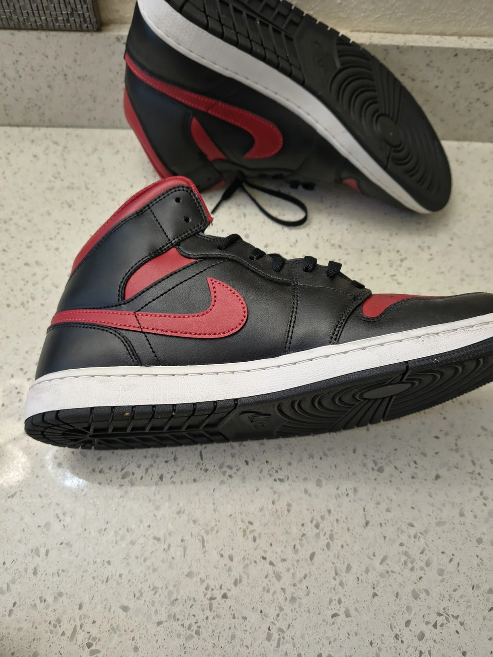 Air Jordan Retro 1 Men’s High-Top Sneakers - Black & Red